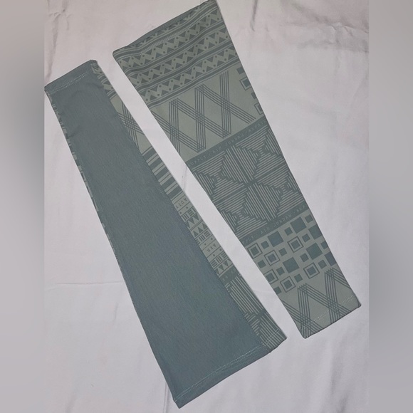 NWT pack JORDAN X BEPHIE'S BEAUTY SUPPLY TANK WITH DETACHABLE SLEEVES - Picture 8 of 13